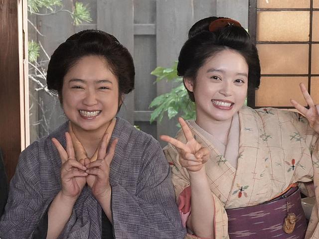 池脇千鶴と髙石あかり