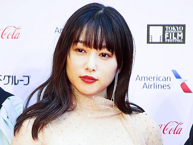 桜井日奈子