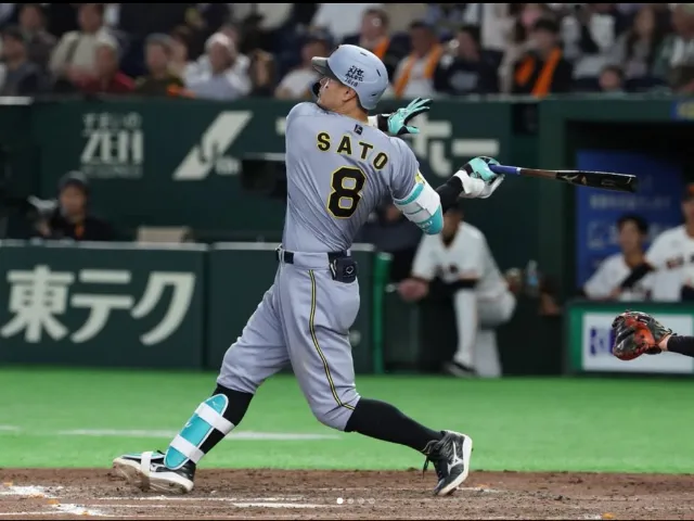佐藤輝明インスタグラムより