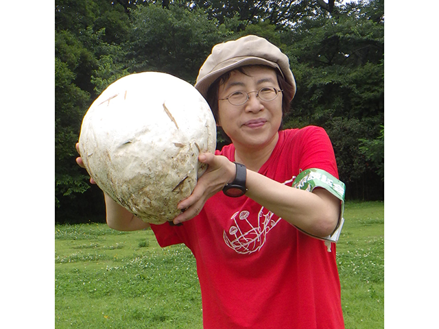 キノコライターの堀博美（C）週刊実話Web