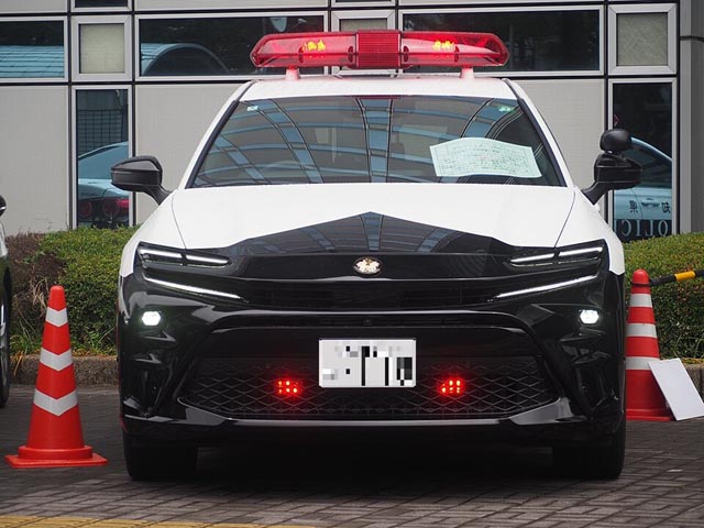 パトカー