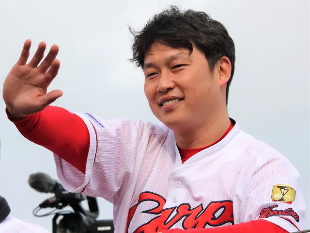 新井貴浩